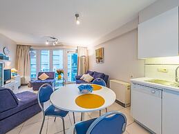 Well-maintained Apartment With sea View