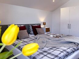 Modernes Split-level Haus Nahe am Hennesee