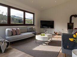 Modernes Split-level Haus Nahe am Hennesee