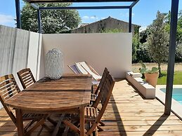 Elegant Villa in Sainte Valiere