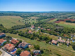 Ena Pula Comfortable Holiday Residence