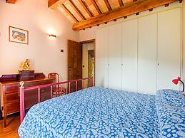 Villa in Borgo Pace With Private Pool