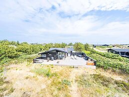 4 Star Holiday Home in Henne