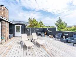 4 Star Holiday Home in Henne