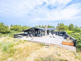 4 Star Holiday Home in Henne