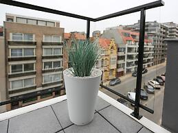Apartment in Middelkerke With Large Terrace