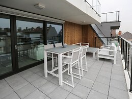 Apartment in Middelkerke With Large Terrace