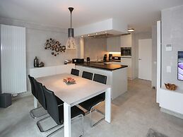 Apartment in Middelkerke With Large Terrace