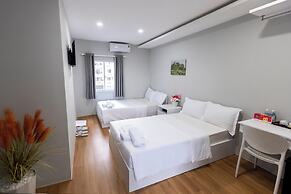 Cosmos Hotel Nha Trang
