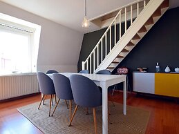 Renovated Flat Near Beach
