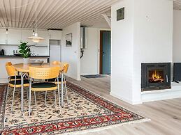 7 Person Holiday Home in Ulfborg