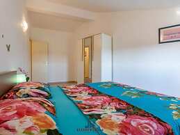 Nada Comfortable Holiday Residence