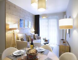 Apartment in L'eclose With Mountain Views