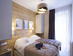 Apartment in L'eclose With Mountain Views
