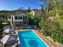Apartment in Sassetta With Pool and Garden