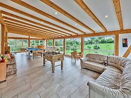 Geschmackvolles Ferienhaus mit Privatem Pool