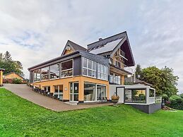 Geschmackvolles Ferienhaus mit Privatem Pool