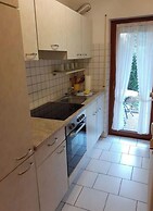 Cosy Holiday Home With Garden