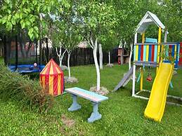 Holiday Home Tetina Kuca