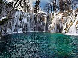 Holiday Home Tetina Kuca