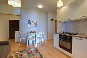 Comfortable Apartment With Private Terrace