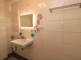 Essen Apartment Retreat