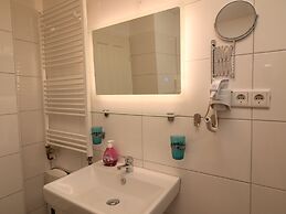 Essen Apartment Retreat