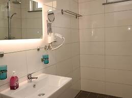 Essen Apartment Retreat
