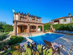 Villa Paradijs 24