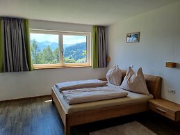 Flat in Wagrain Near Ski Slopes