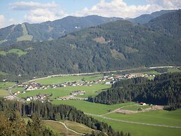 Flat in Wagrain Near Ski Slopes