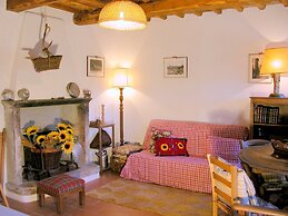 Beautiful Cottage in Pescia