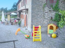 Beautiful Cottage in Pescia