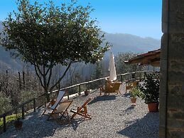 Beautiful Cottage in Pescia