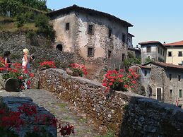 Beautiful Cottage in Pescia