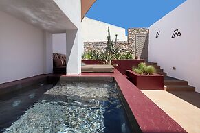 DOMUS HESTIA SUITES