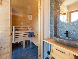 Beautiful Chalet in Wolting With Sauna