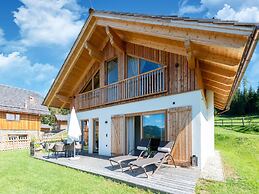Beautiful Chalet in Wolting With Sauna