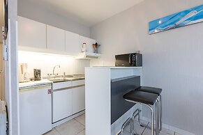 Corner Studio With Sea-views