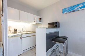 Corner Studio With Sea-views
