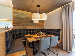 Amazing Chalet in Wolting With Sauna