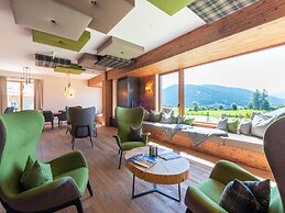 Amazing Chalet in Wolting With Sauna