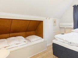 6 Person Holiday Home in Gedser