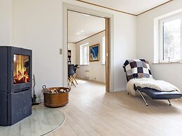 6 Person Holiday Home in Gedser