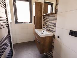 Premium Forest Retreat at Broeckhuys