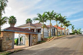 NETLUNA VILLA HOTEL & TOURS