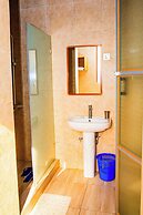 NETLUNA VILLA HOTEL & TOURS
