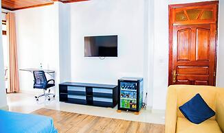 NETLUNA VILLA HOTEL & TOURS