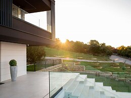 Elegant Villa With Indoor Pool