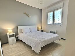 Maisonette With Terrace/garden in Valras-plage